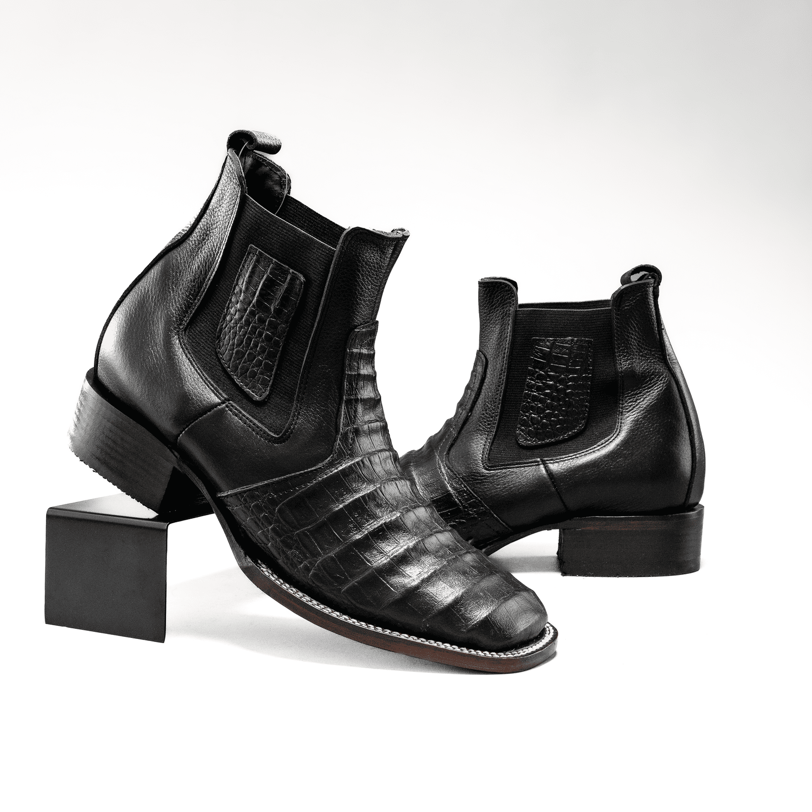 728 Botin Rodeo Punta Cuadrada Imitacion Cocodrilo Negro